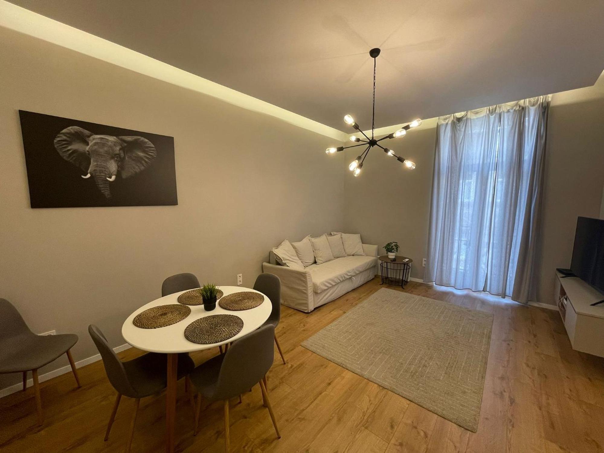 Apartamento City Center 2, Cozy And Modern 2Br In The City Center Budapest Exterior foto